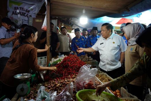 Plt Gubri: Bantu Masyarakat Pemprov Riau Terus Gelar Operasi Pasar Murah 